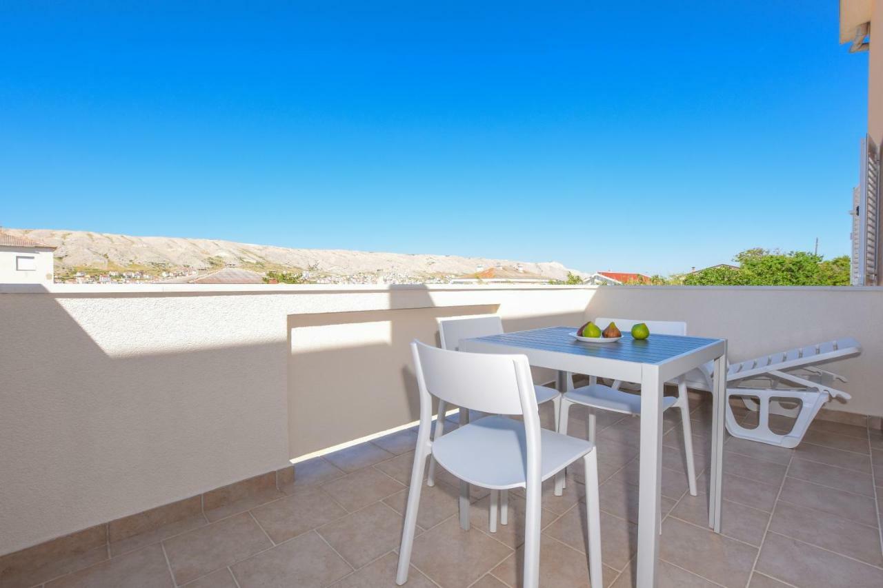 Villa Magena - Luxury Apartments In Pag Center Pag Town Exterior foto